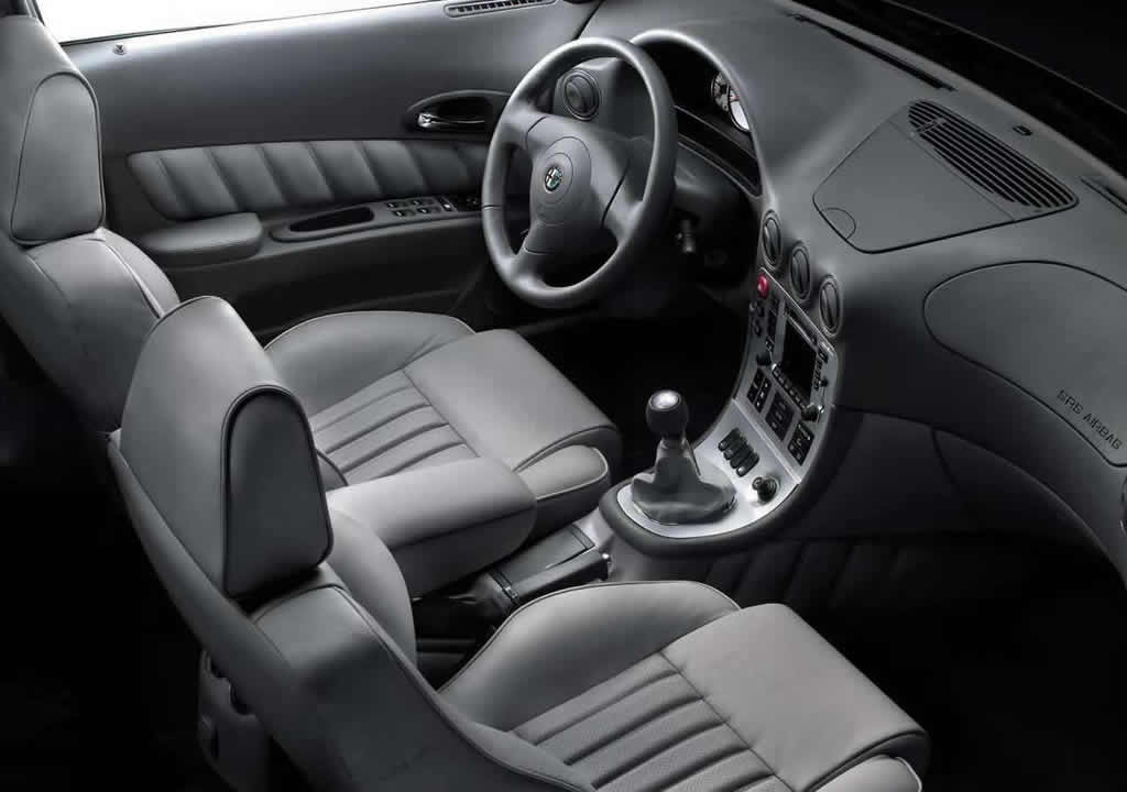 Alfa Romeo 166 Kokpiti
