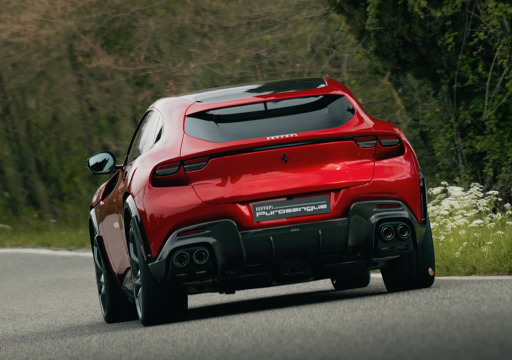 Yeni Ferrari Purosangue Handling Speciale Fotoğrafları