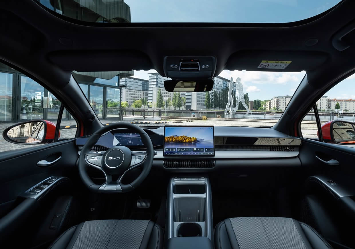 2027 BYD Dolphin G DM-i Kokpiti