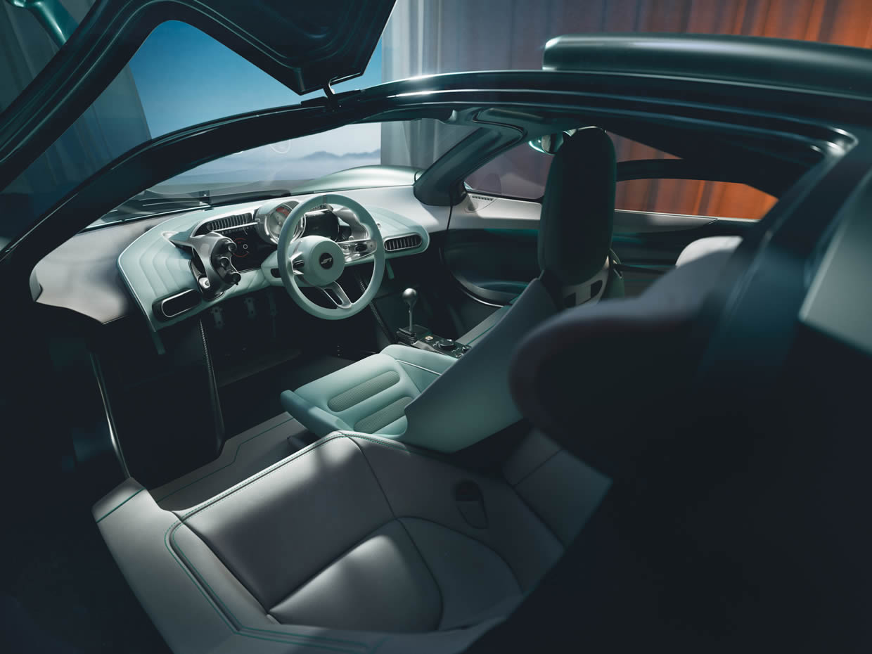 Yeni Gordon Murray S1 Kokpiti