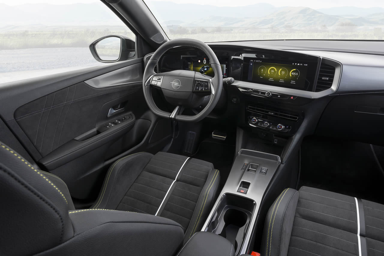Opel Mokka GSE Kokpiti