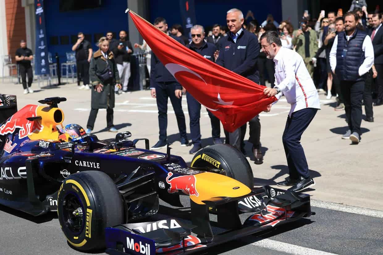 Formula 1 Türkiye İçin Biletlendirme Kayıtları Başladı – 2027 F1 Takvimi Açıklandı