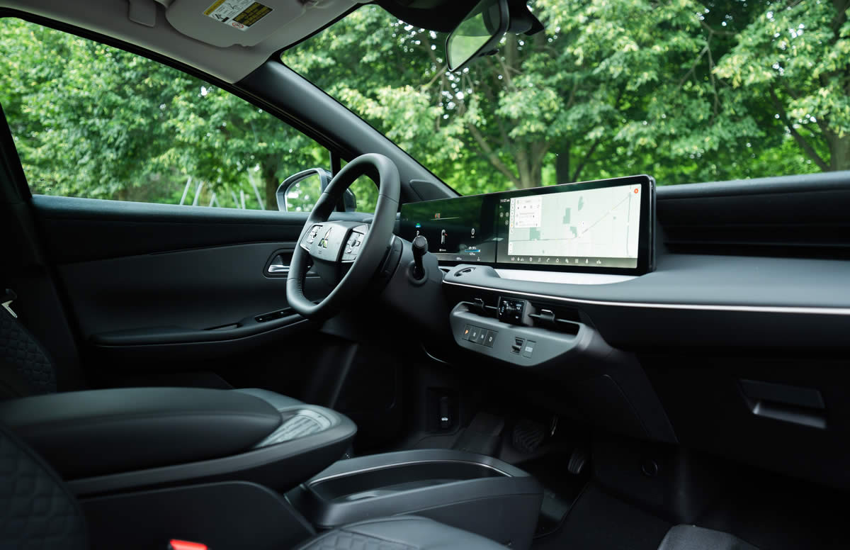 2027 Mitsubishi Eclipse Sportback Kokpiti