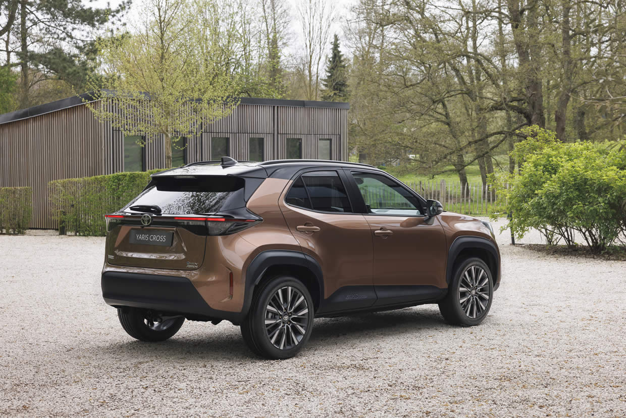 2027 Toyota Yaris Cross Hybrid Özellikleri